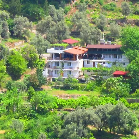 Gul Деревянный коттедж Фаралия