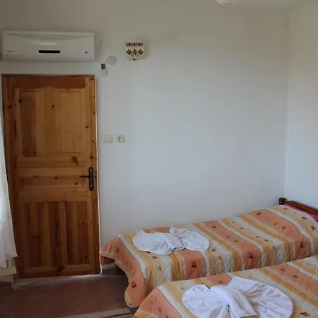 Gul Деревянный коттедж *